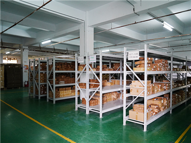 生產(chǎn)設(shè)備